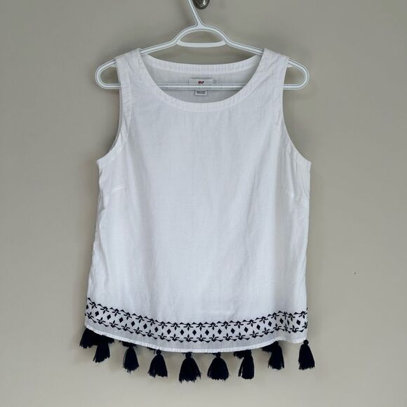 Vineyard Vines White Blouse With Blue Pom Pom Trim - Picture 1 of 6
